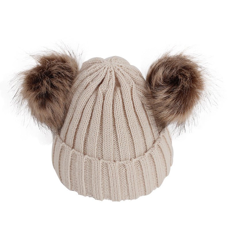 Fashionable Hat & Scarf with Pom Pom's