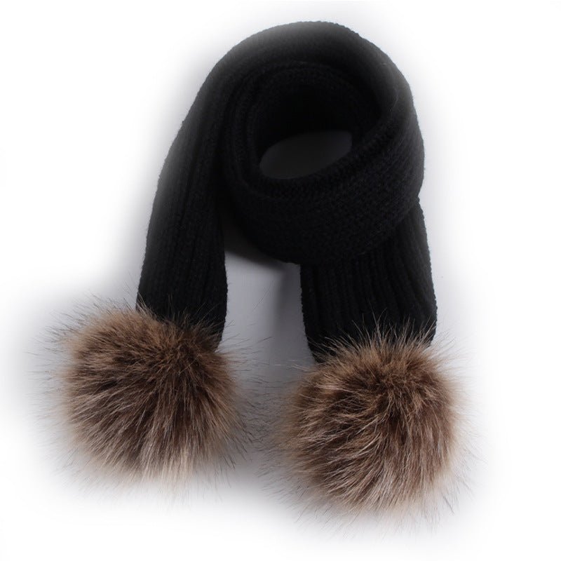 Fashionable Hat & Scarf with Pom Pom's